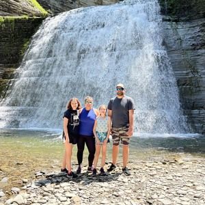 Meet your Posher, Devon